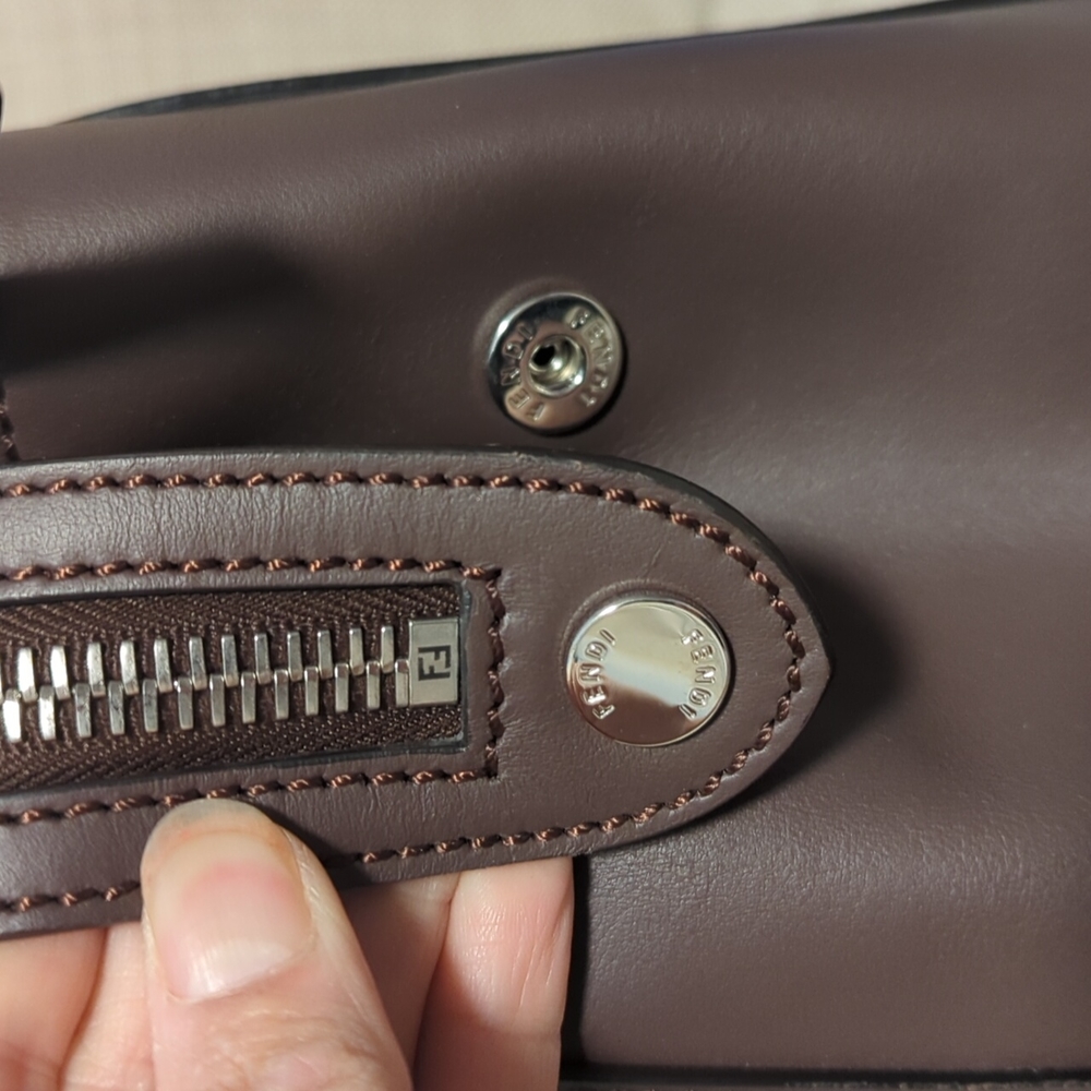 Fendi Dotcom Leather Shoulder Bag with Silver Hardware - Picture 4 of 16